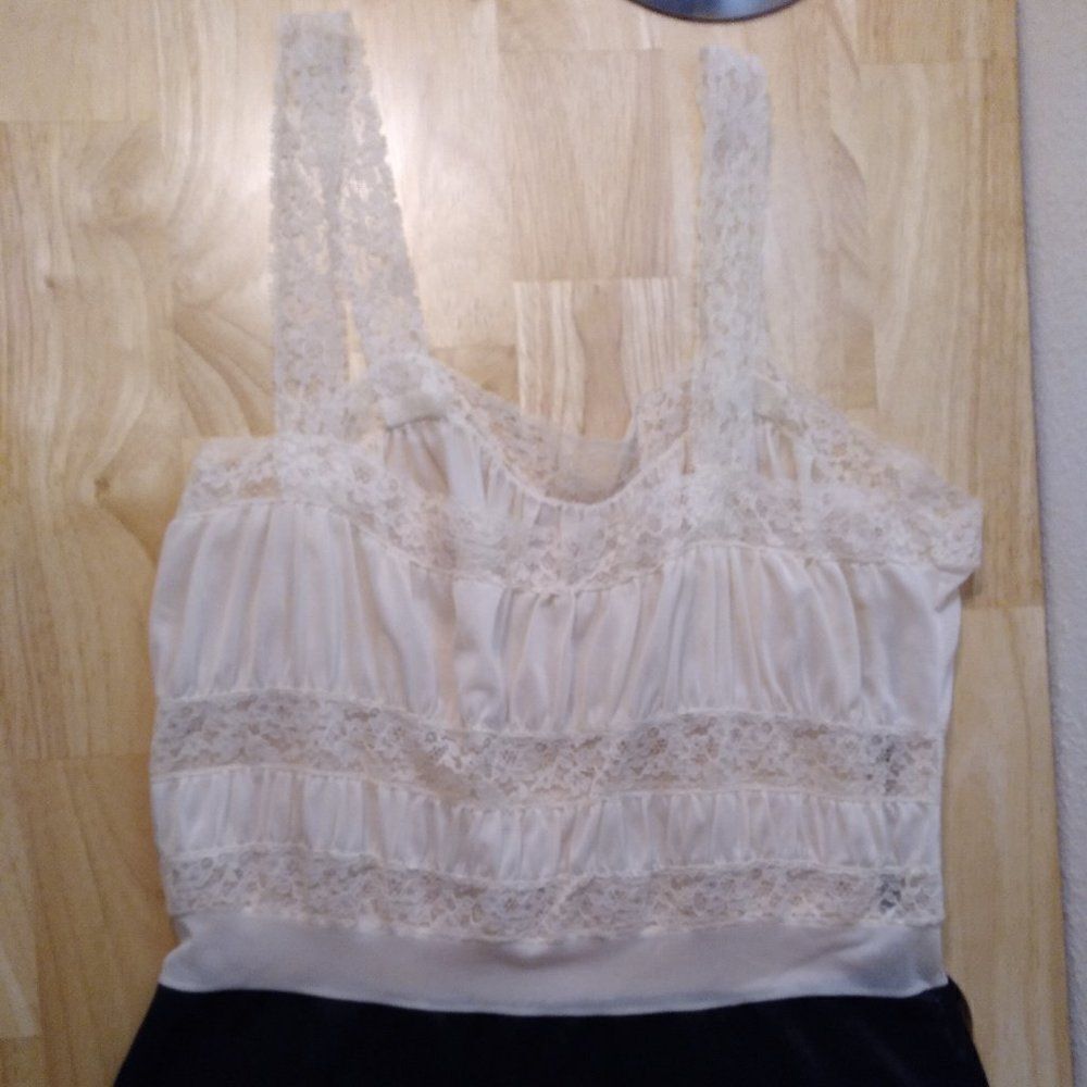 Vintage Nylon Satin Lace Lingerie Dress Slip Nightgown - Picture 4 of 5